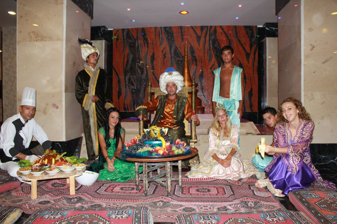 Animation Team Siam Elegance Hotels & Spa