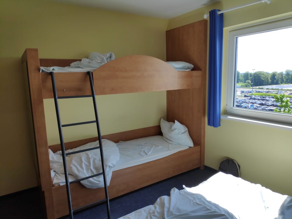 Zimmer B&B Hotel Frankfurt-Hahn Airport