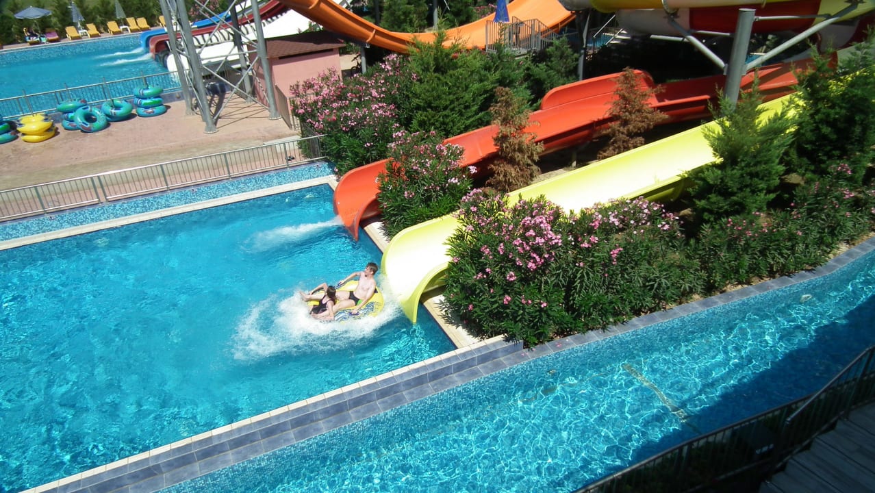 Widok z nad restauracji Caretta Beach Resort & WaterPark