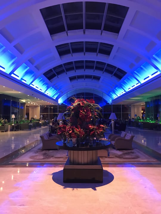 Lobby Hotel Miracle Resort