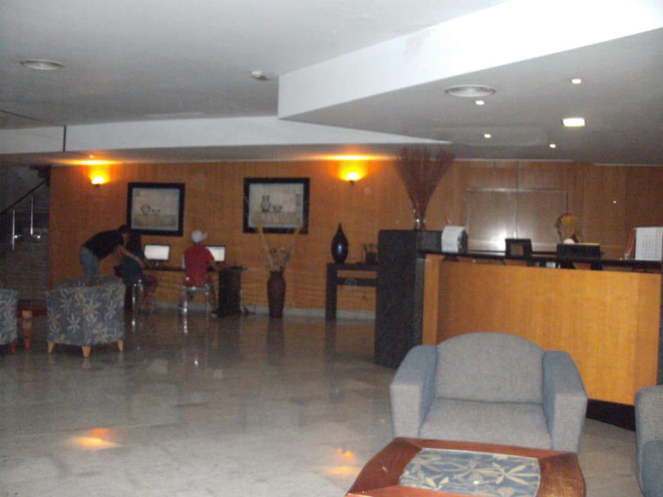 Rezeption LIVVO Costa Taurito