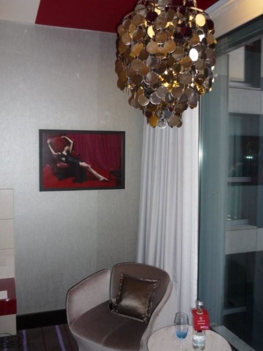 Panoramafenster / Sitzecke Radisson Blu Hotel Media Harbour