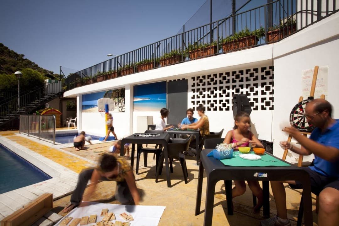 Piscina Ocio Hotel Maya Alicante