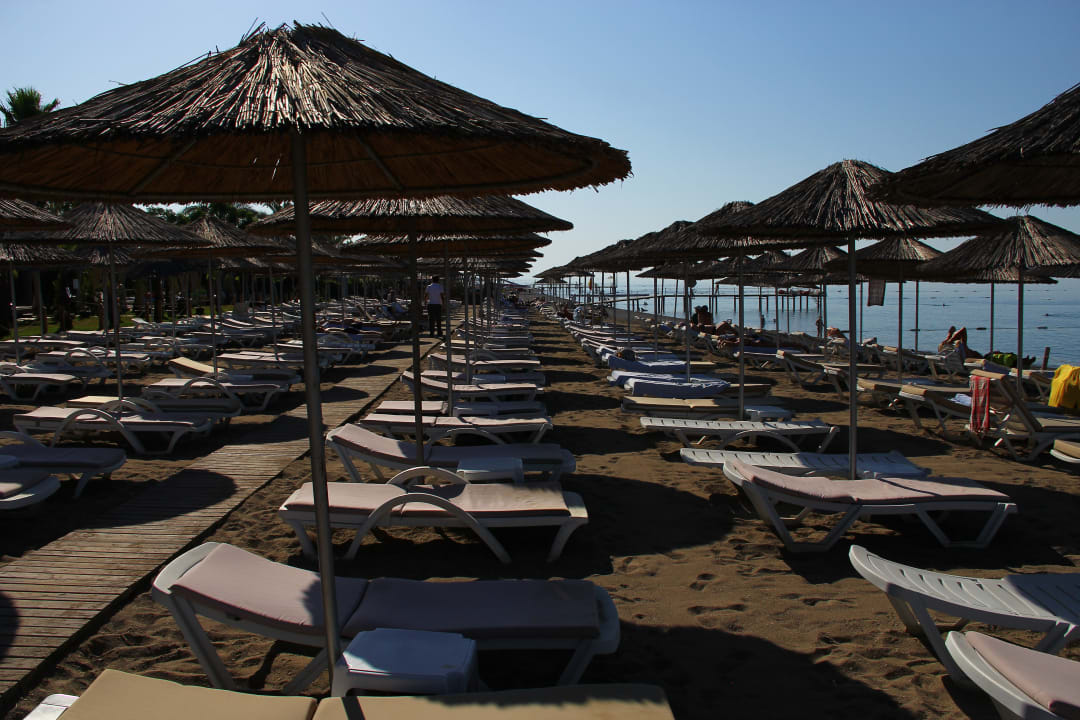 Strand Elegance East Hotel