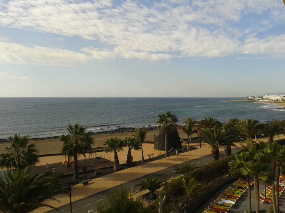 Blick aus einem Zimmer Hotel Beatriz Playa & Spa