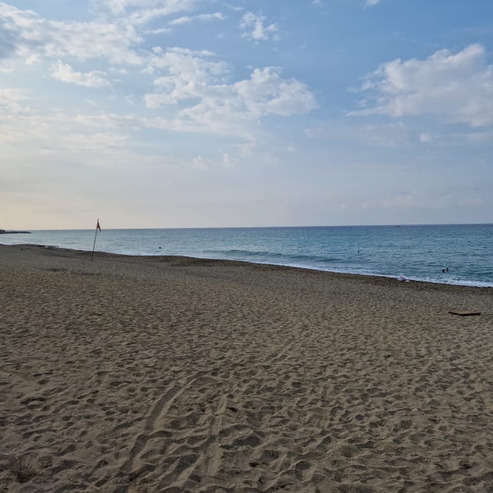 Strand Hotel Royal Garden Beach