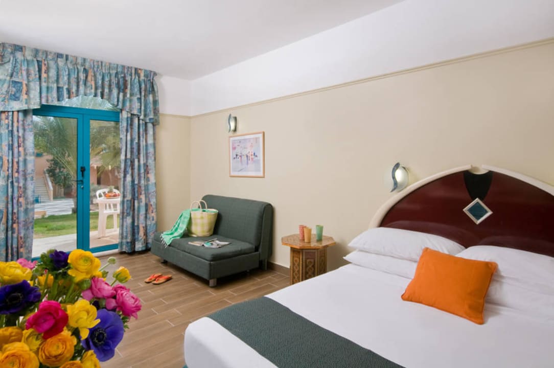 Family Garden U Splash Resort Hotel