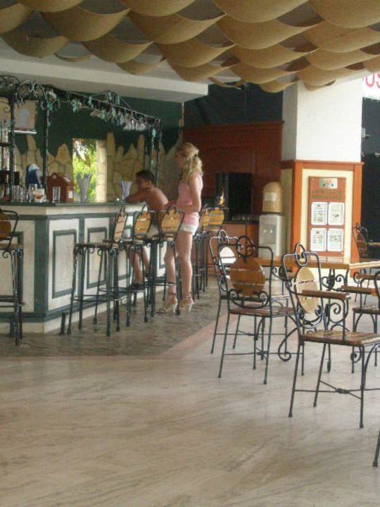 Poolbar Pine House by Werde Hotels