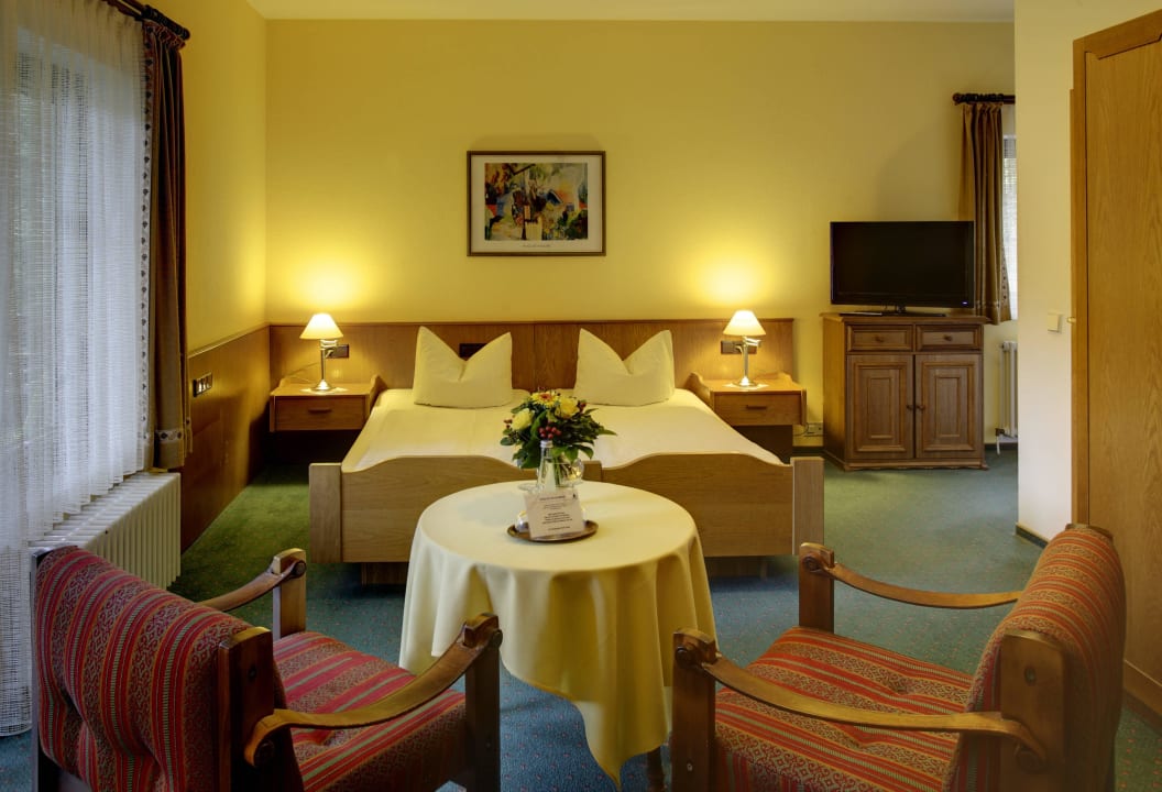 Beispiel Doppelzimmer Kurgarten-Hotel