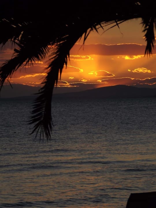 Sonnenuntergang Anthemus Sea Beach Hotel & Spa