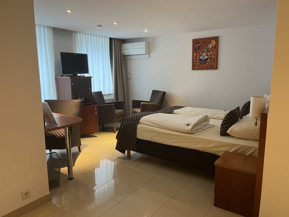 Zimmer Wellness- und Gartenhotel Heusser