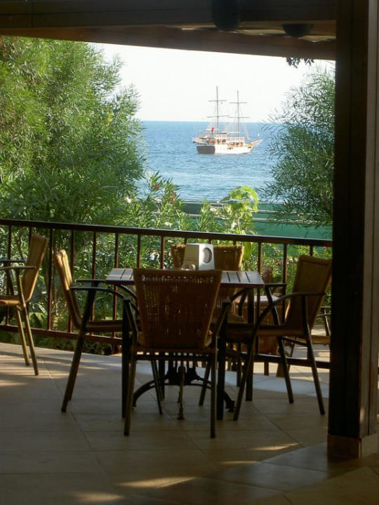 Plážový bar Alba Queen Hotel