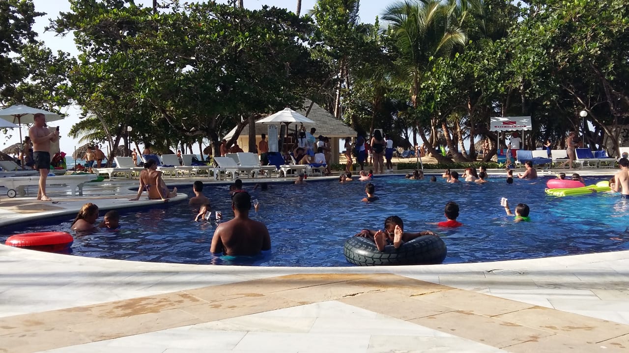 Pool Bahia Principe Grand El Portillo