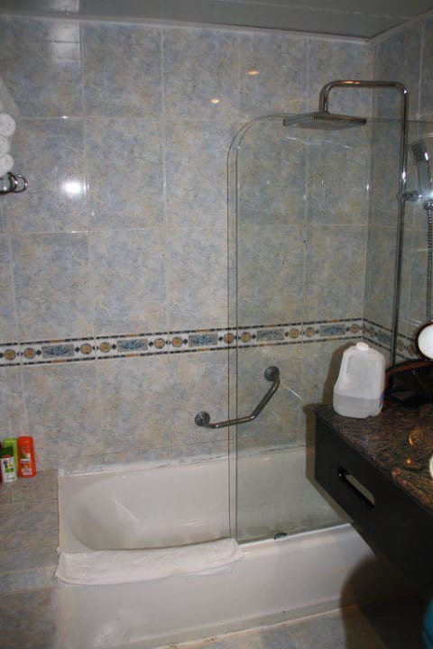 Badezimmer Grand Sirenis Punta Cana Resort & Aquagames
