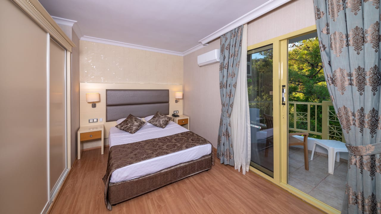 Zimmer Hotel Grand Faros