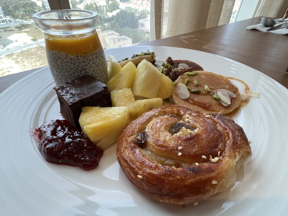 Gastro Mövenpick Hotel Jumeirah Village Triangle