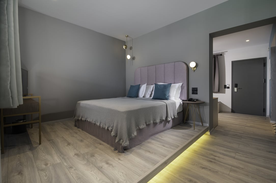 Zimmer Hotel Lagomandra Beach