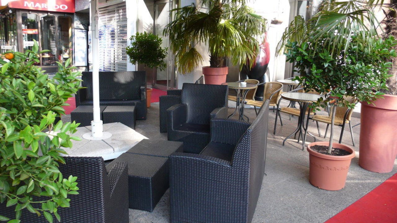 Aussenbereich 1 Leonardo Hotel Berlin KU´DAMM