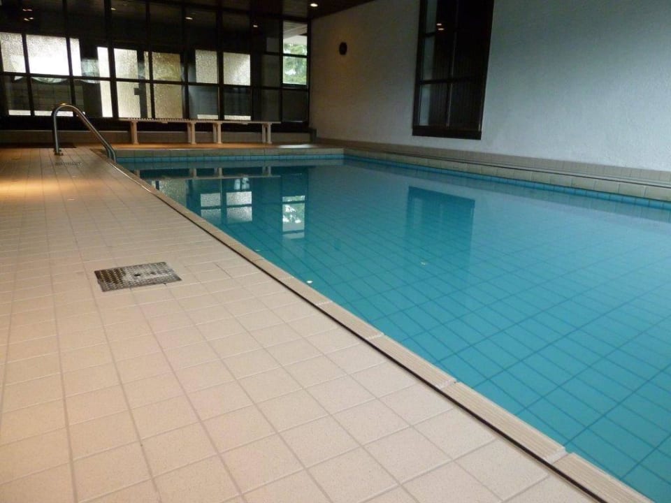 Der Pool Ferienwohnung Amadeo