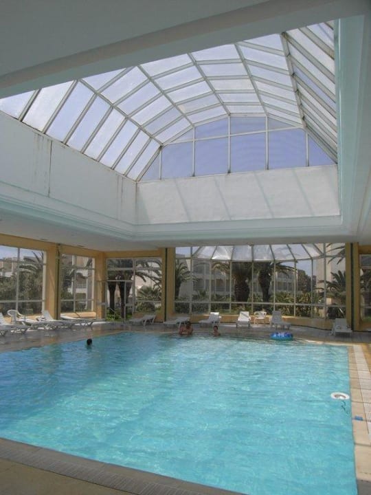 Hallenbad Dar Khayam