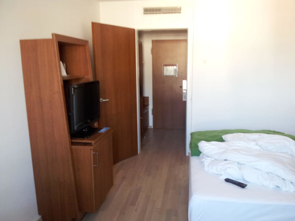 Zimmer Hotel NH Hamburg Altona