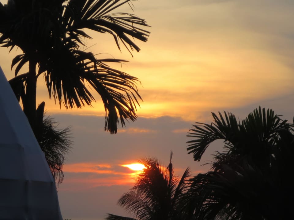 Sonnenuntergang Blick vom Zimmer Ayara Hilltops Boutique Resort & Spa