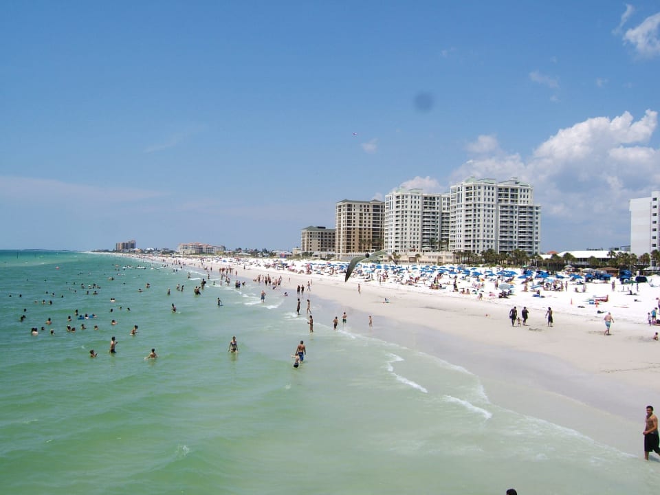 Reines Badevergnügen am schneeweißen Strand Sands Point Motel