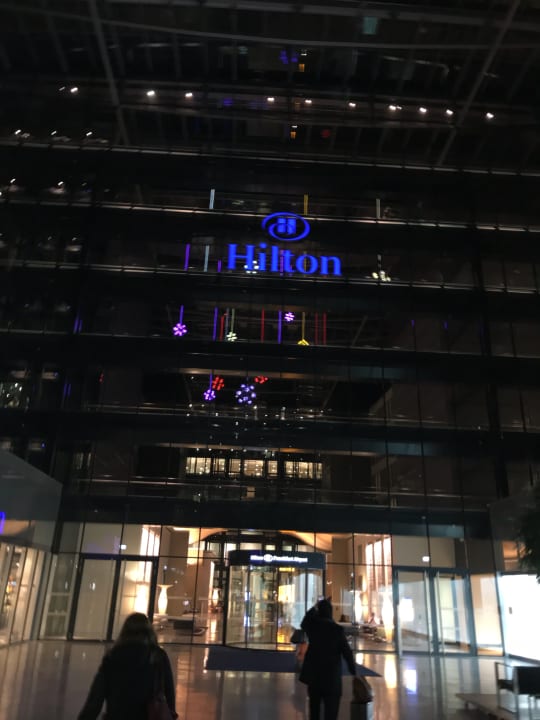 Lobby Hilton Frankfurt Airport