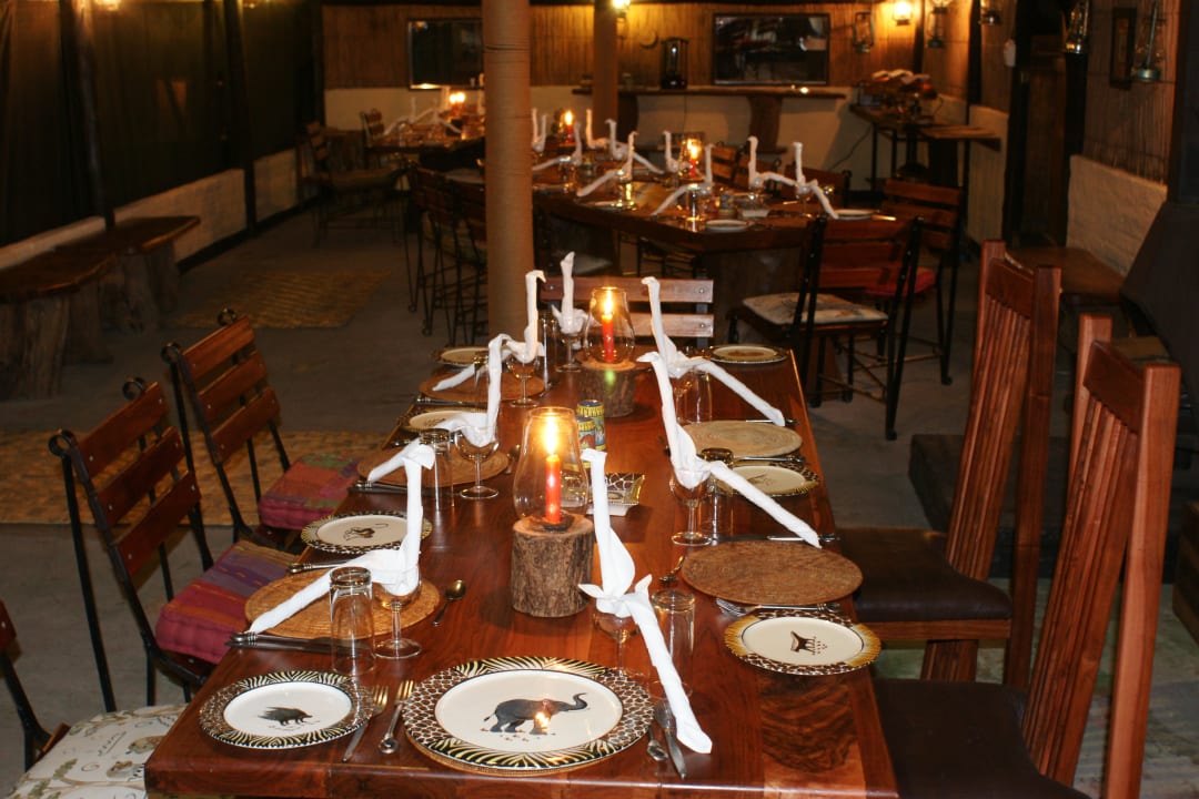 Gastro Hotel Ndhovu Safari Lodge