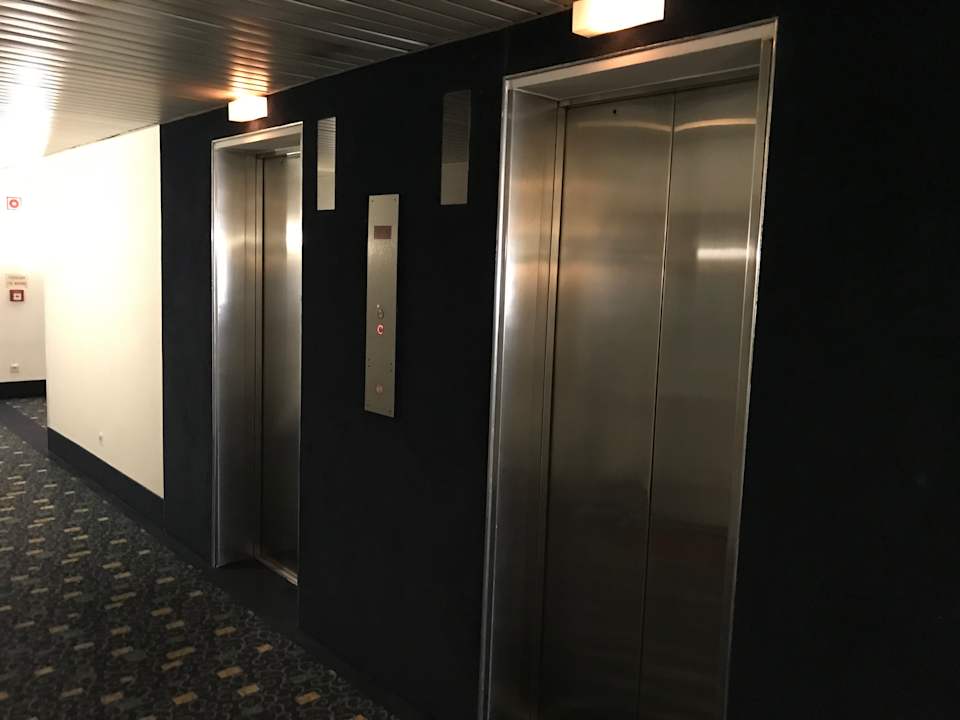 Zimmer Leoso Hotel Leverkusen