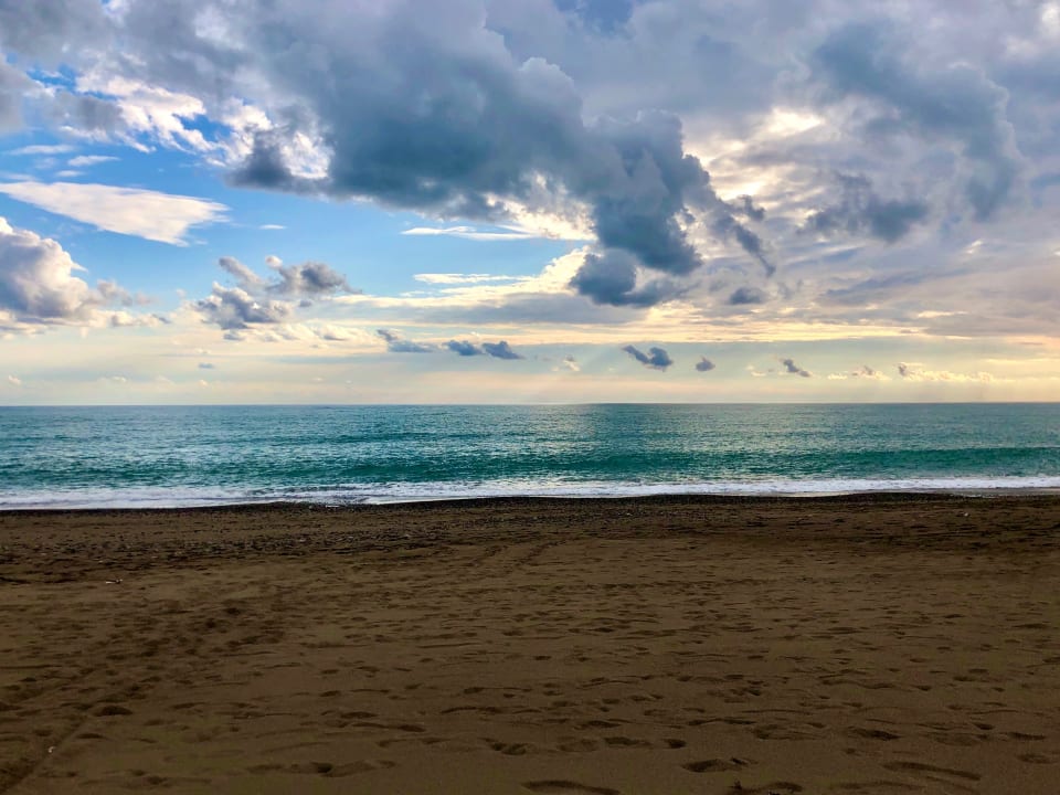 Strand Xanadu Resort Hotel