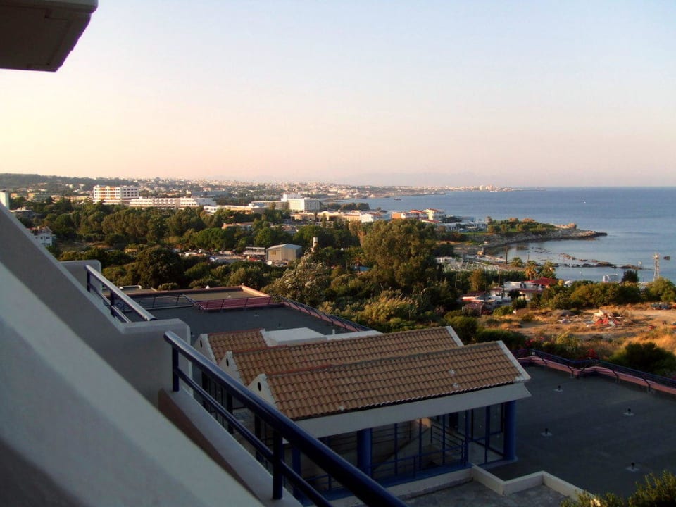 Blick vom unserem Balkon Kresten Palace Hotel
