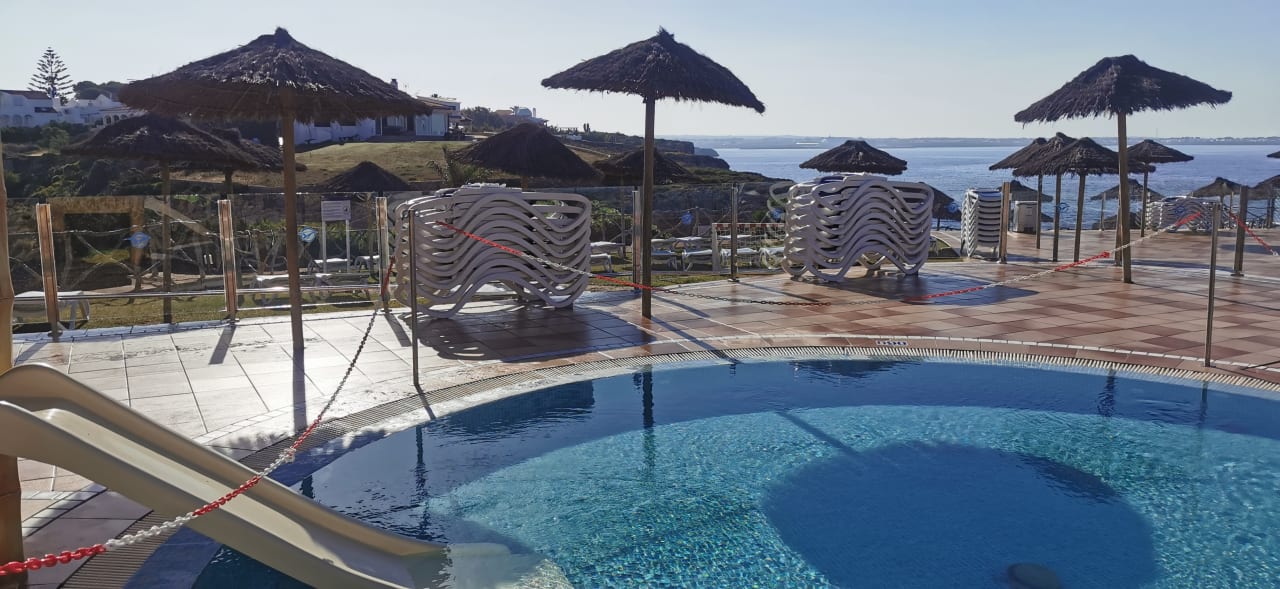 Pool Globales Almirante Farragut