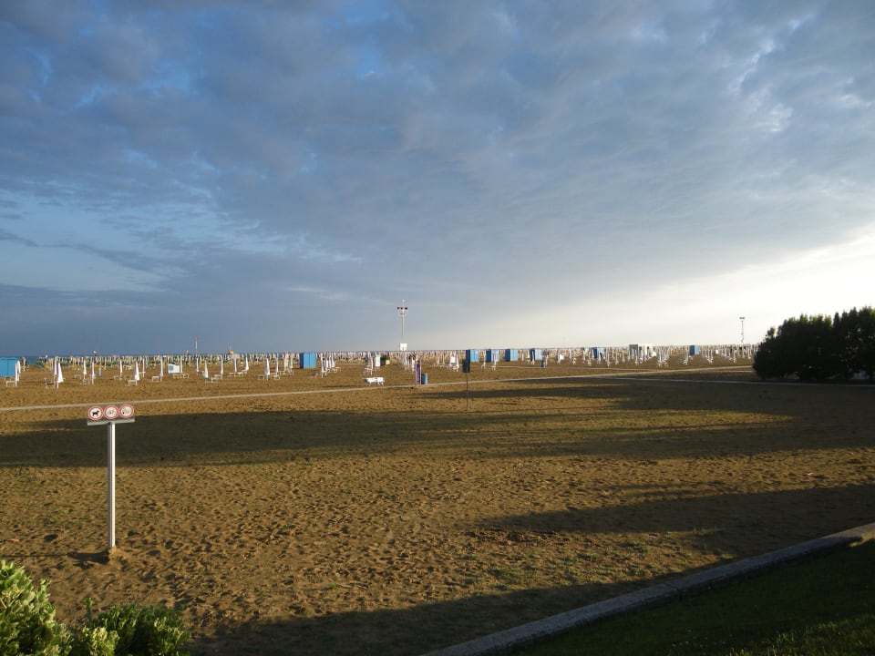 Strand am Abend Aparthotel Ashanti