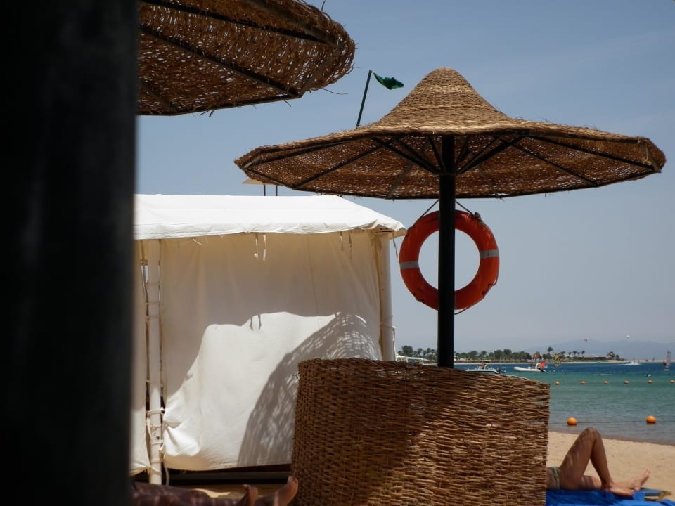 Am Strand  JAZ Dahabeya