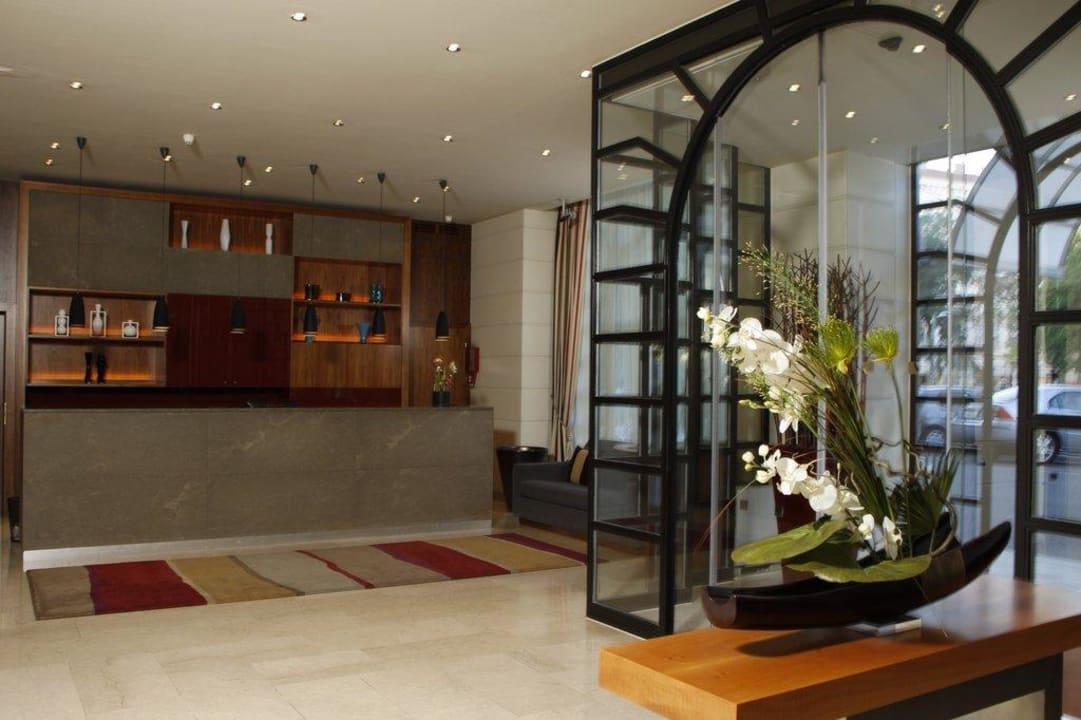 Lobby K+K Palais Hotel