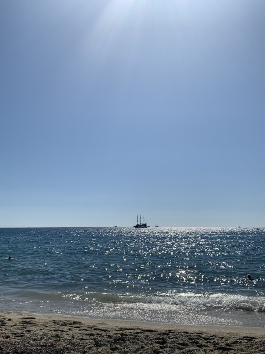 Strand Azak Beach Hotel