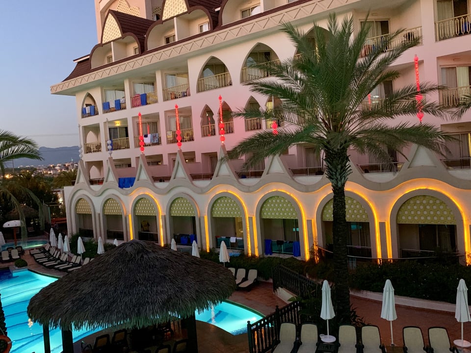 Außenansicht Well Palace Side