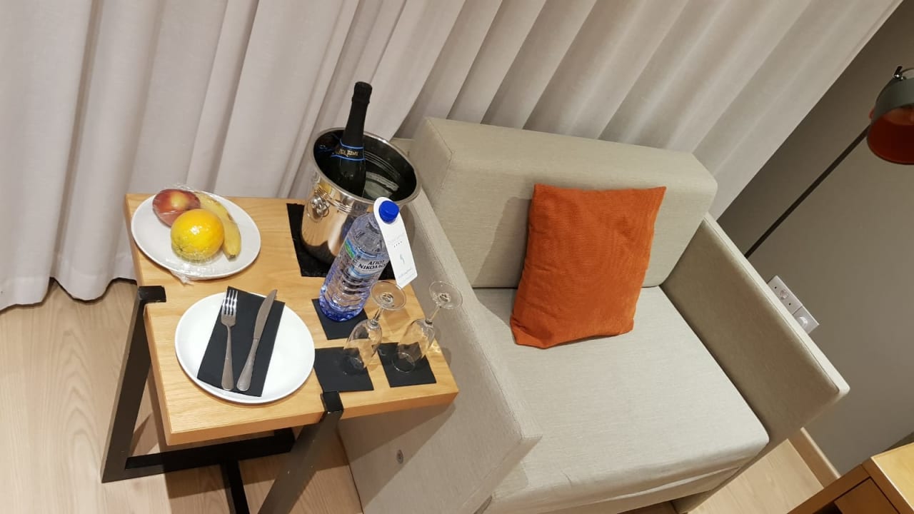 Zimmer Crystal Springs Beach Hotel