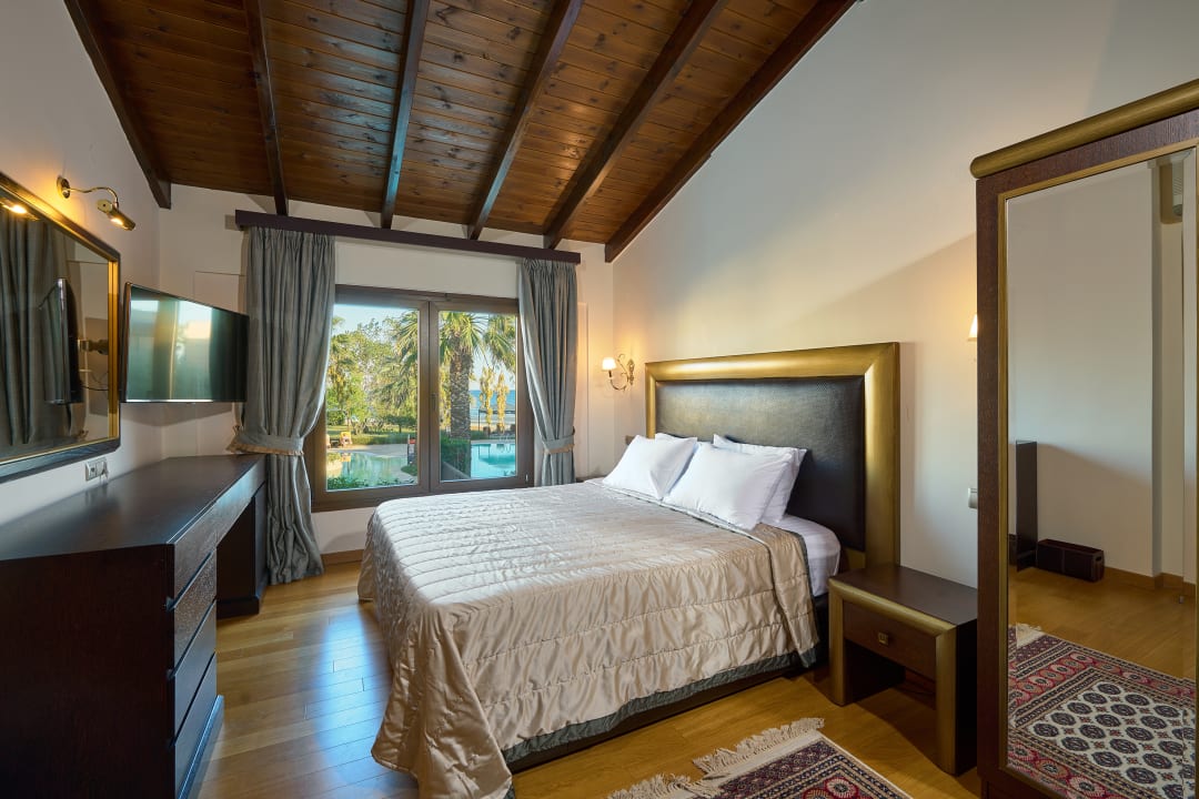 Zimmer Mediterranean Village Hotel & Spa