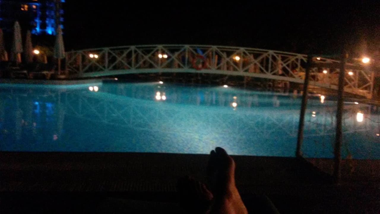 Pool Side Mare Resort & Spa