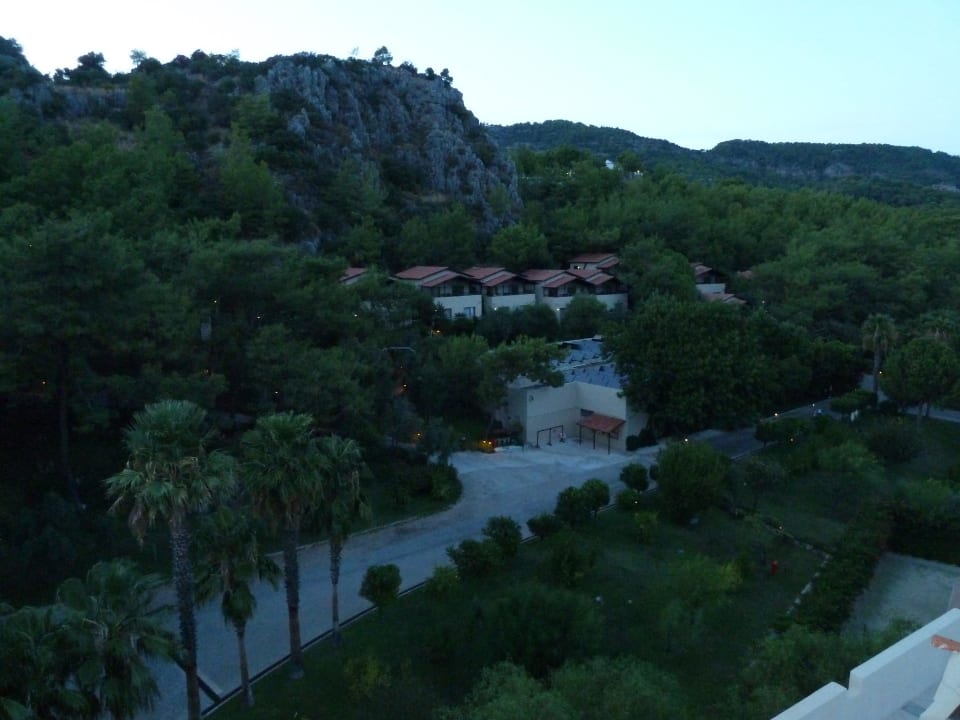 Blick vom Hauphaus auf die Bungalows TUI MAGIC LIFE Sarigerme