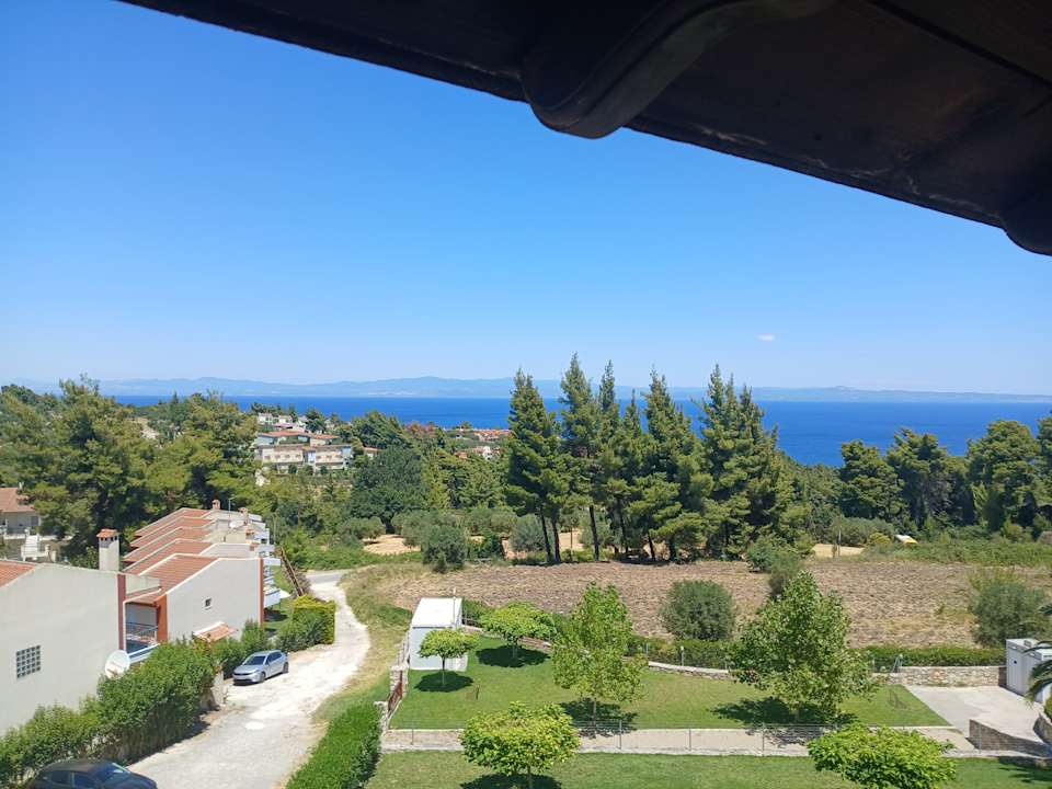 Außenansicht Hotel Kriopigi