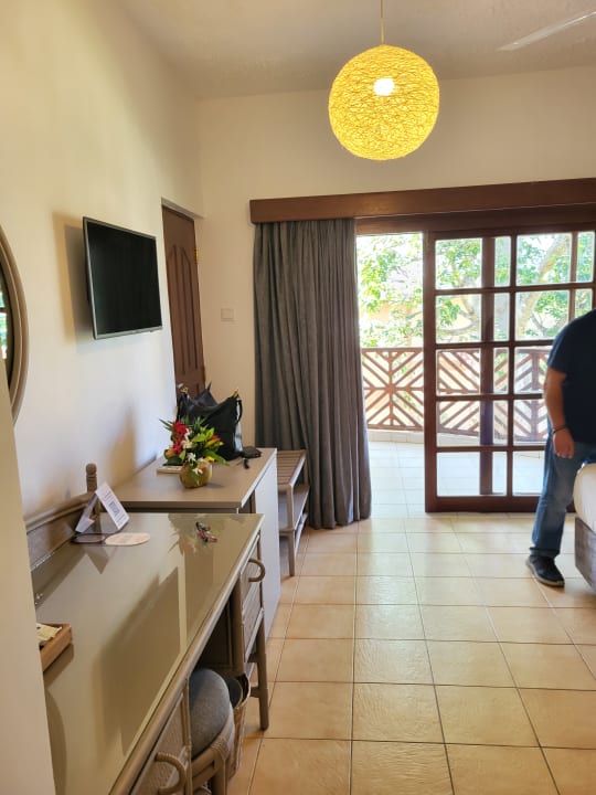 Zimmer Neptune Village Beach Resort & Spa