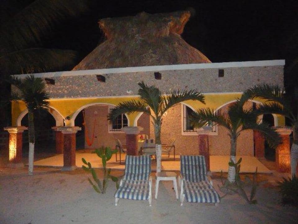 Hazienda Antigua, neue Palapa ueber  Terrasse Hacienda Antigua Lodge