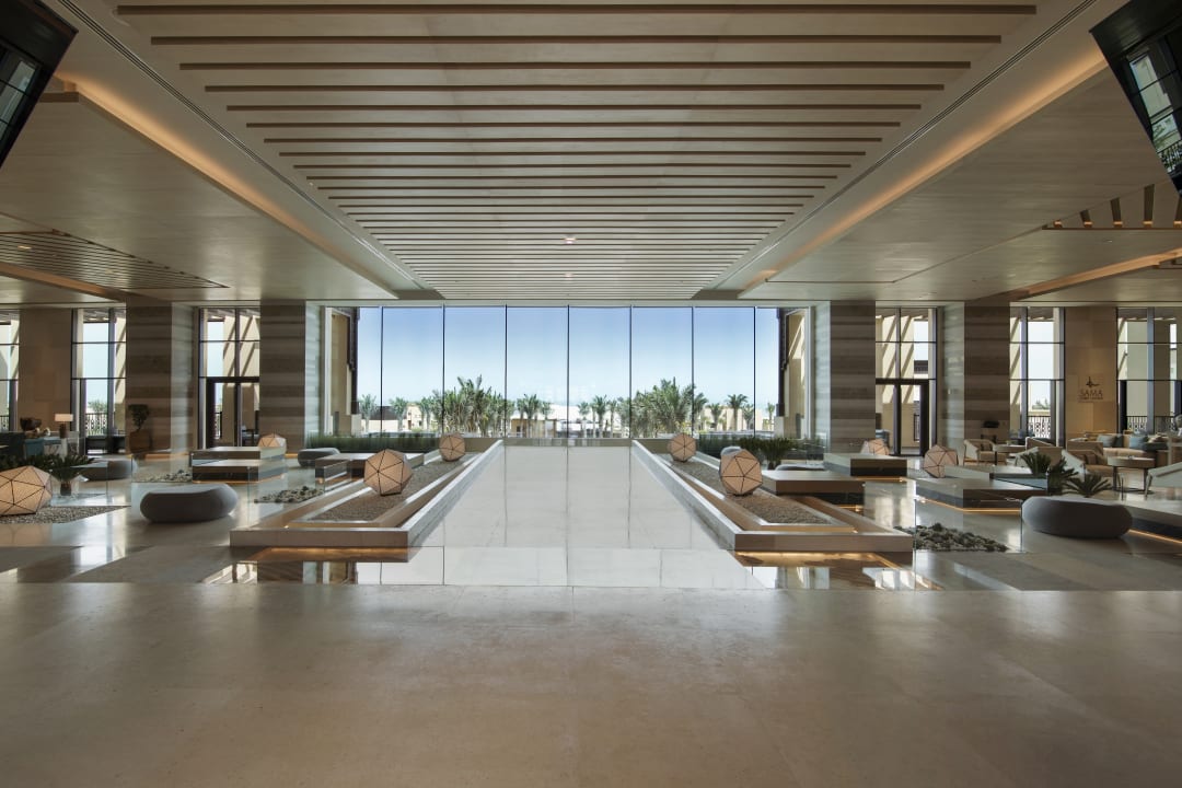 Lobby Saadiyat Rotana Resort &  Villas