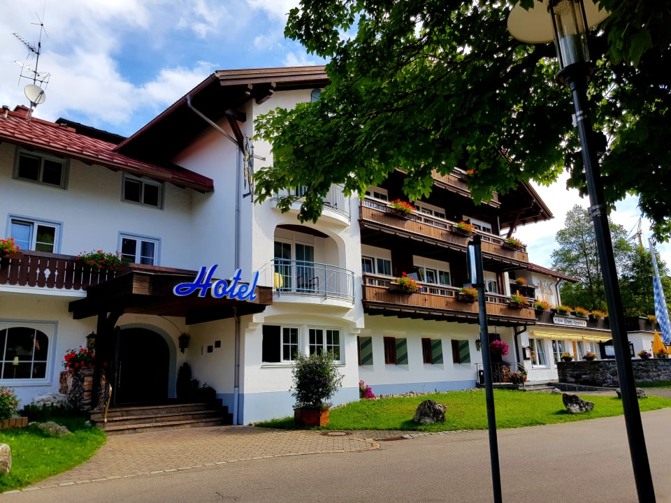 Außenansicht Hotel Alpengasthof Löwen