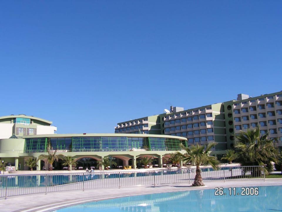 Hotel und Terrasse VONRESORT Golden Coast