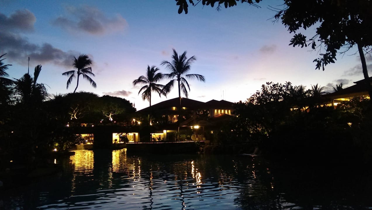 Abendstimmung The Laguna A Luxury Collection Resort & Spa