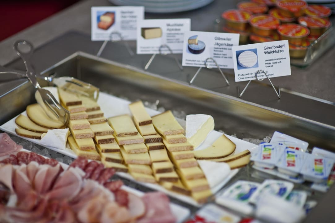 Frühstücksbuffet Hotel Sternen Oerlikon